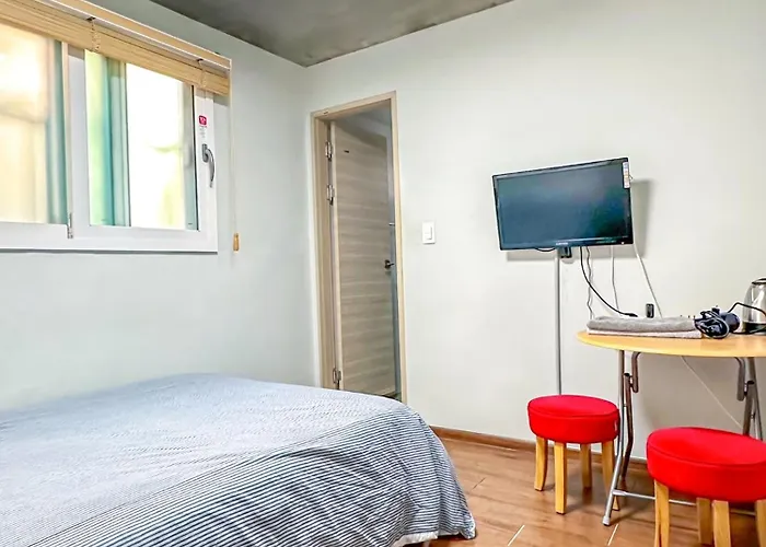 Bb Hongdae Line Hostel