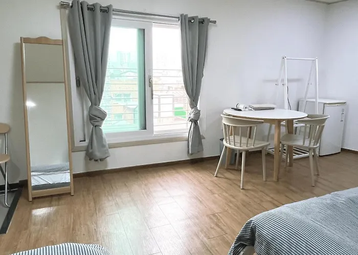 Bb Hongdae Line Hostel
